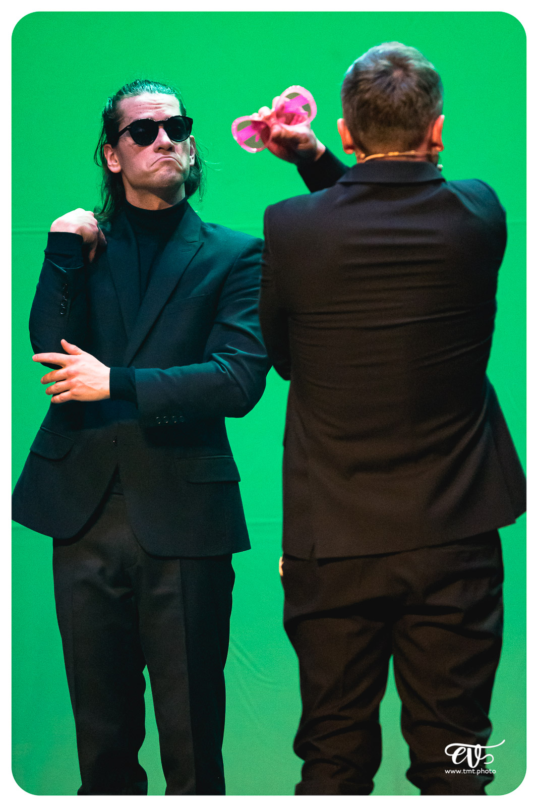 SERIOUSLY FUNNY (FAIR PLAY CREW)